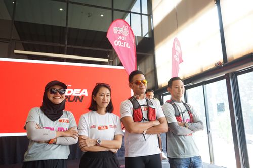 Race photo from Soft Launching Buku "Enggak Lari, Enggak Keren" & IdeaRun