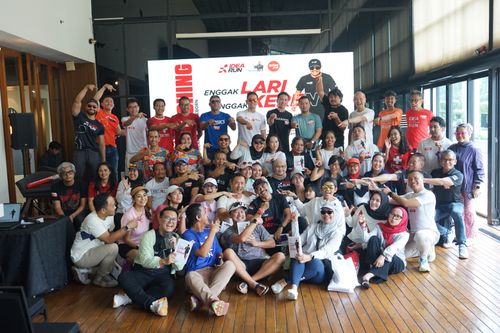 Race photo from Soft Launching Buku "Enggak Lari, Enggak Keren" & IdeaRun
