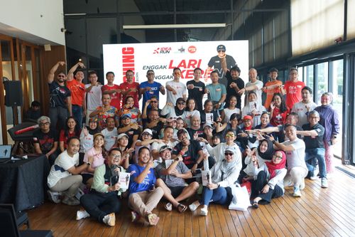 Race photo from Soft Launching Buku "Enggak Lari, Enggak Keren" & IdeaRun