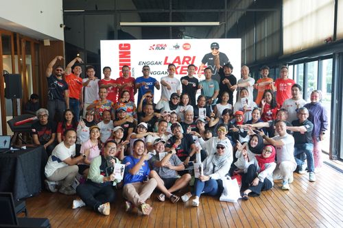 Race photo from Soft Launching Buku "Enggak Lari, Enggak Keren" & IdeaRun