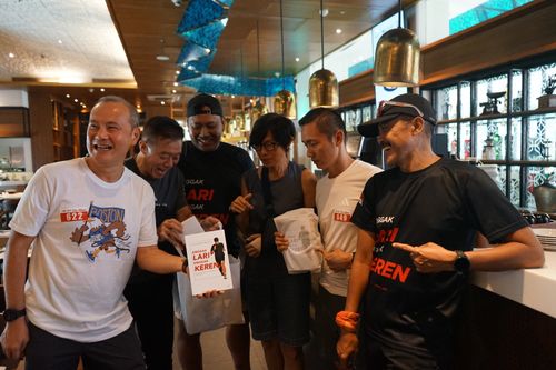 Race photo from Soft Launching Buku "Enggak Lari, Enggak Keren" & IdeaRun