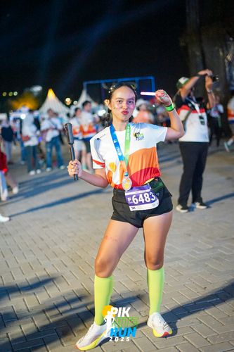 Race photo from PIK NITE RUN 2025