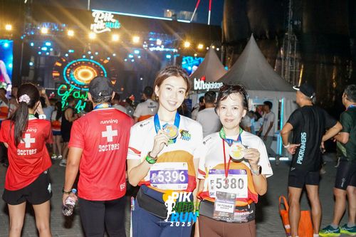 Race photo from PIK NITE RUN 2025