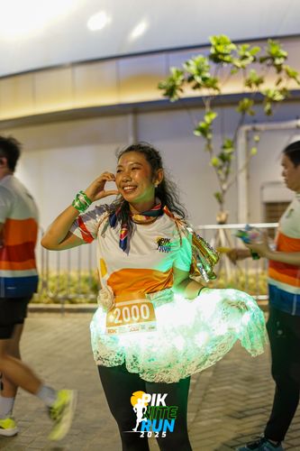 Race photo from PIK NITE RUN 2025