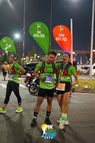 Race photo from PIK NITE RUN 2025