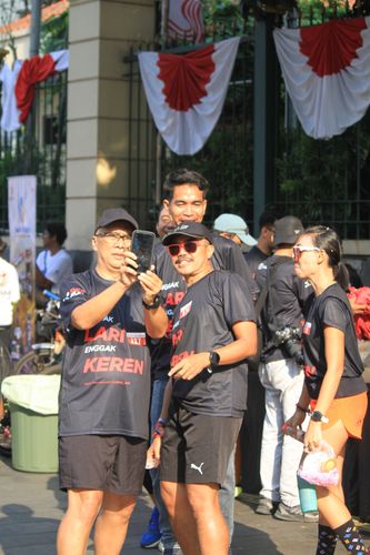 Race photo from Soft Launching Buku "Enggak Lari, Enggak Keren" & IdeaRun