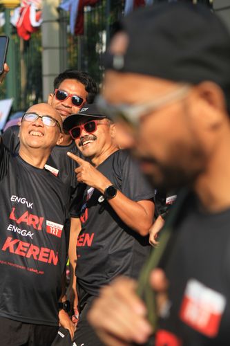 Race photo from Soft Launching Buku "Enggak Lari, Enggak Keren" & IdeaRun