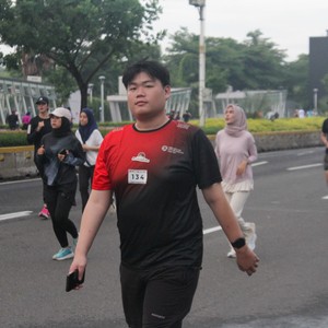 Race photo from FIRST SUNDAY RUN