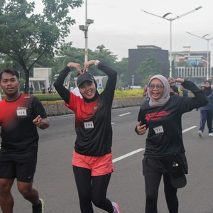 Race photo from FIRST SUNDAY RUN