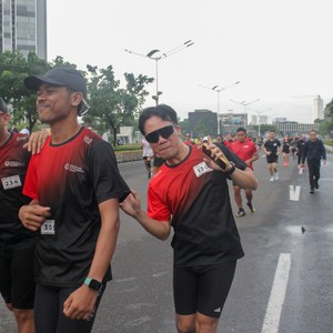 Race photo from FIRST SUNDAY RUN
