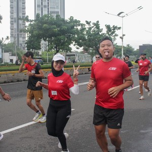 Race photo from FIRST SUNDAY RUN