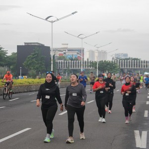 Race photo from FIRST SUNDAY RUN