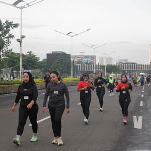 Race photo from FIRST SUNDAY RUN