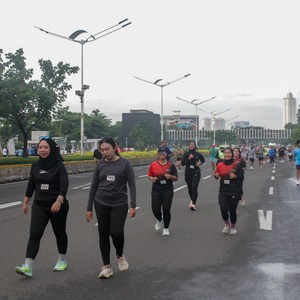 Race photo from FIRST SUNDAY RUN