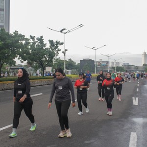 Race photo from FIRST SUNDAY RUN