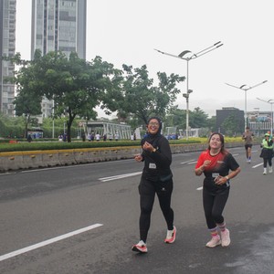 Race photo from FIRST SUNDAY RUN