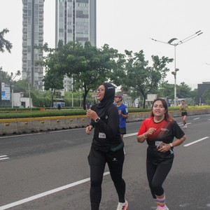 Race photo from FIRST SUNDAY RUN