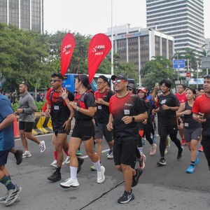 Race photo from FIRST SUNDAY RUN