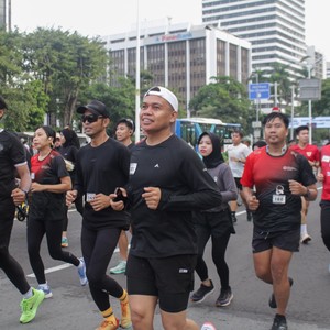 Race photo from FIRST SUNDAY RUN