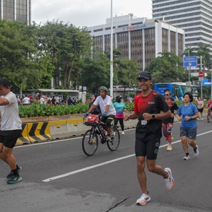 Race photo from FIRST SUNDAY RUN