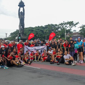 Race photo from FIRST SUNDAY RUN