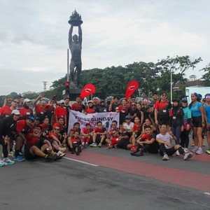 Race photo from FIRST SUNDAY RUN