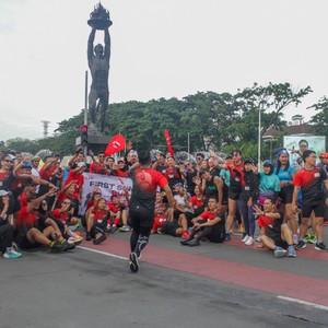 Race photo from FIRST SUNDAY RUN
