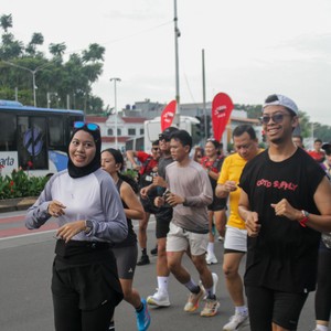 Race photo from FIRST SUNDAY RUN