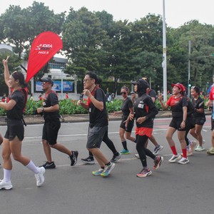 Race photo from FIRST SUNDAY RUN