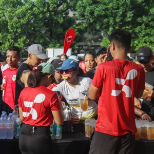 Race photo from FIRST SUNDAY RUN