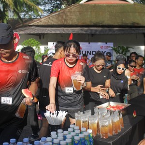 Race photo from FIRST SUNDAY RUN