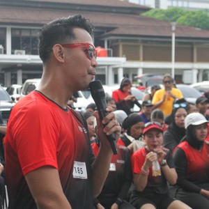 Race photo from FIRST SUNDAY RUN