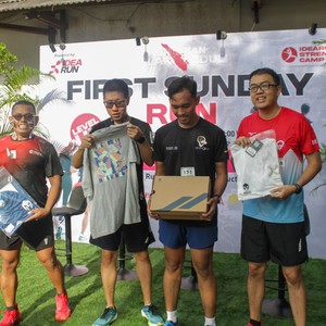 Race photo from FIRST SUNDAY RUN