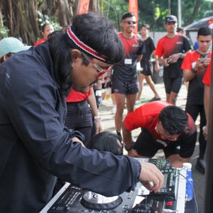 Race photo from FIRST SUNDAY RUN