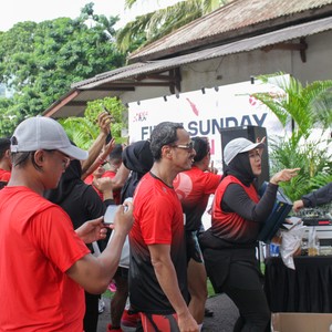 Race photo from FIRST SUNDAY RUN