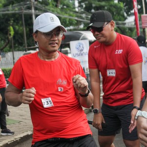 Race photo from FIRST SUNDAY RUN