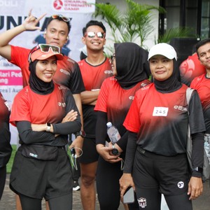 Race photo from FIRST SUNDAY RUN