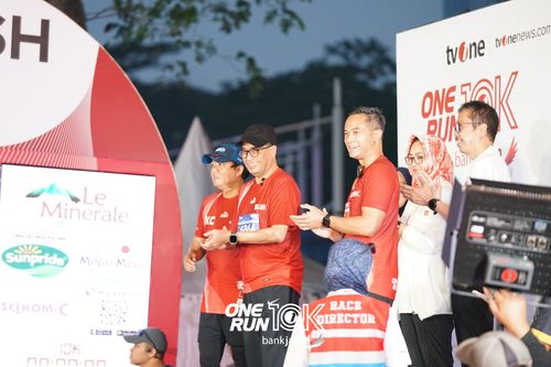 Race photo from ONE RUN 10 K