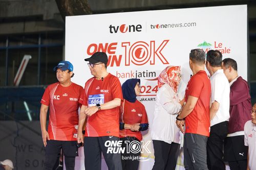 Race photo from ONE RUN 10 K