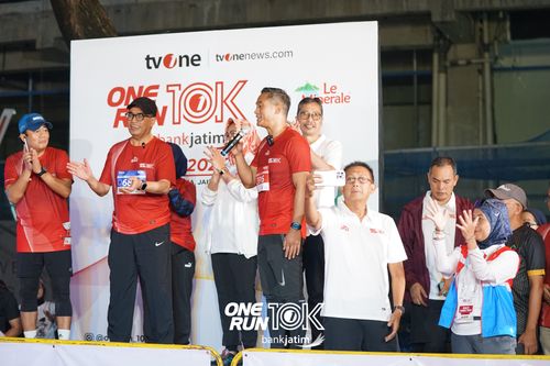 Race photo from ONE RUN 10 K