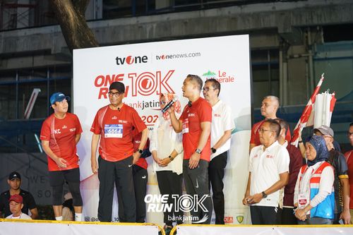Race photo from ONE RUN 10 K