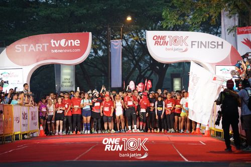 Race photo from ONE RUN 10 K