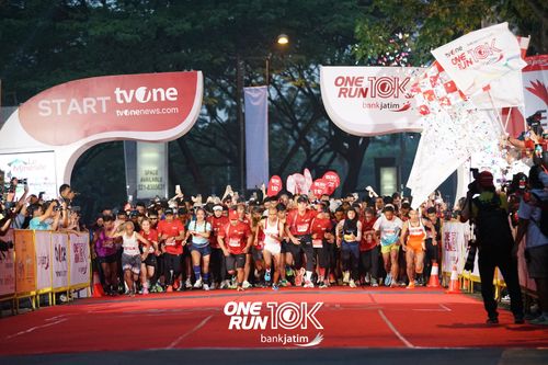 Race photo from ONE RUN 10 K