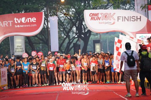 Race photo from ONE RUN 10 K