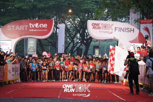 Race photo from ONE RUN 10 K
