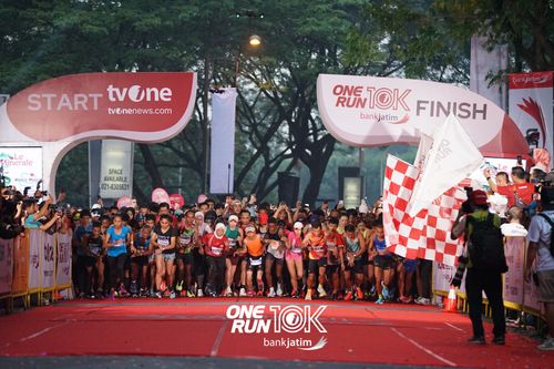 Race photo from ONE RUN 10 K