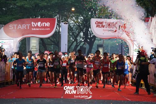 Race photo from ONE RUN 10 K