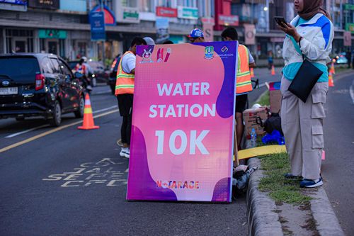 Race photo from NOTARACE 2025