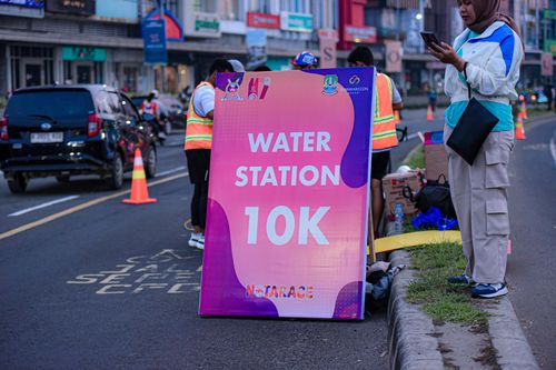 Race photo from NOTARACE 2025