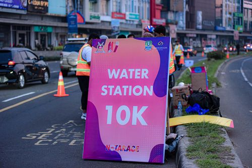 Race photo from NOTARACE 2025